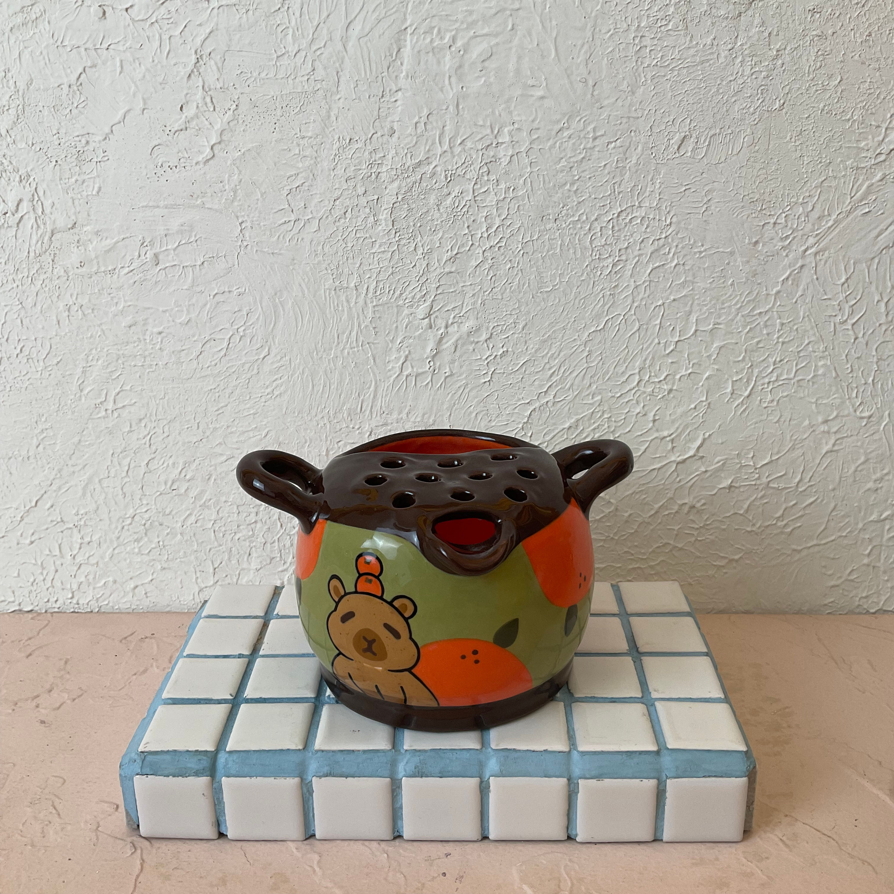 Capybara’s Strainer