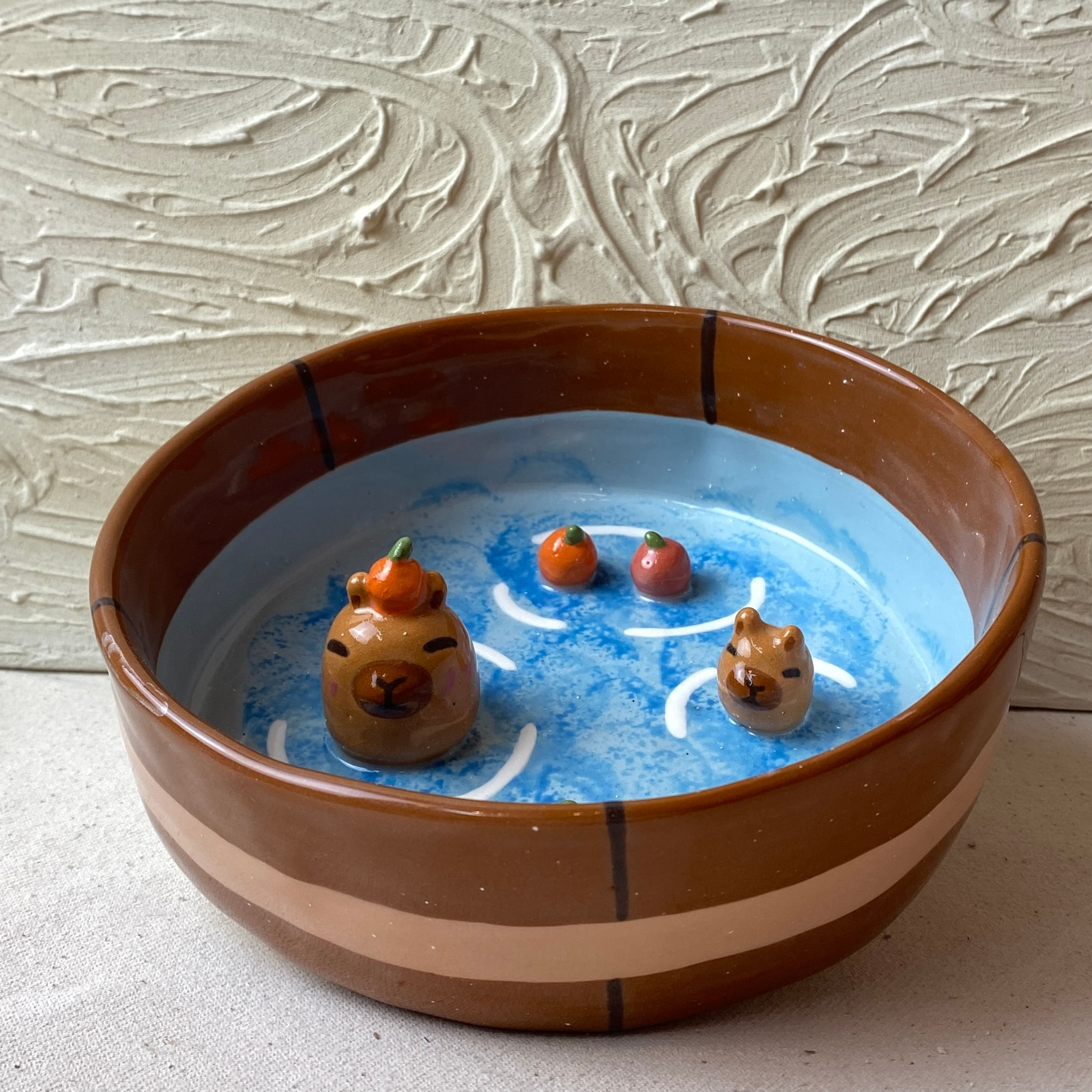 Capybara Hot Bath Bowl 1