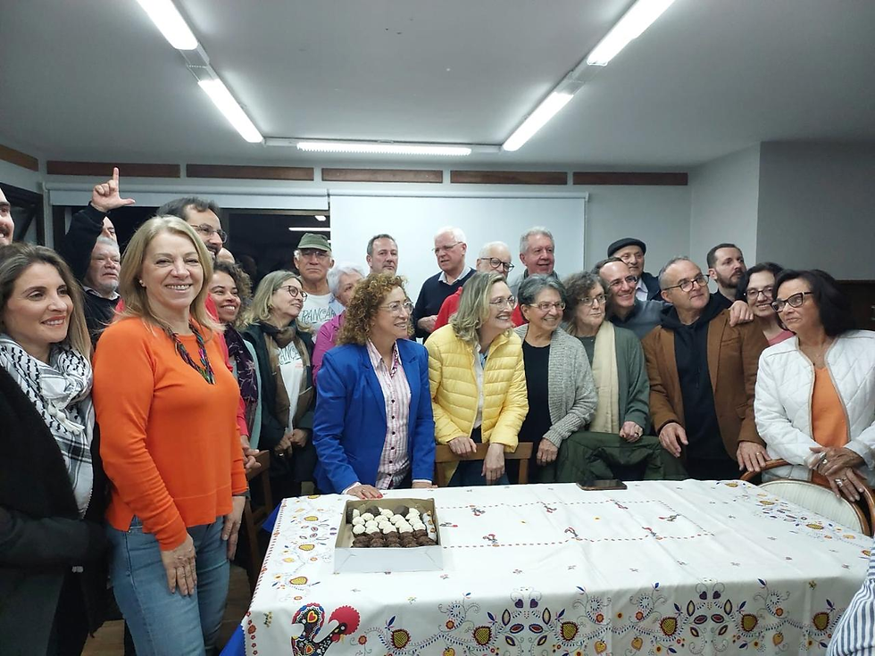Em Agosto, o Comitê Popular Esperançar esteve reunido em atividade comemorativa.