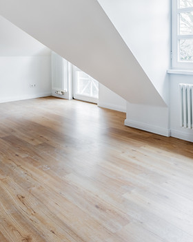 Plancher de bois franc