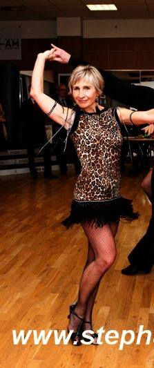 Naše zákazníce Pavla v šatech PL-315! Takhle vypadá vášnivá latina!