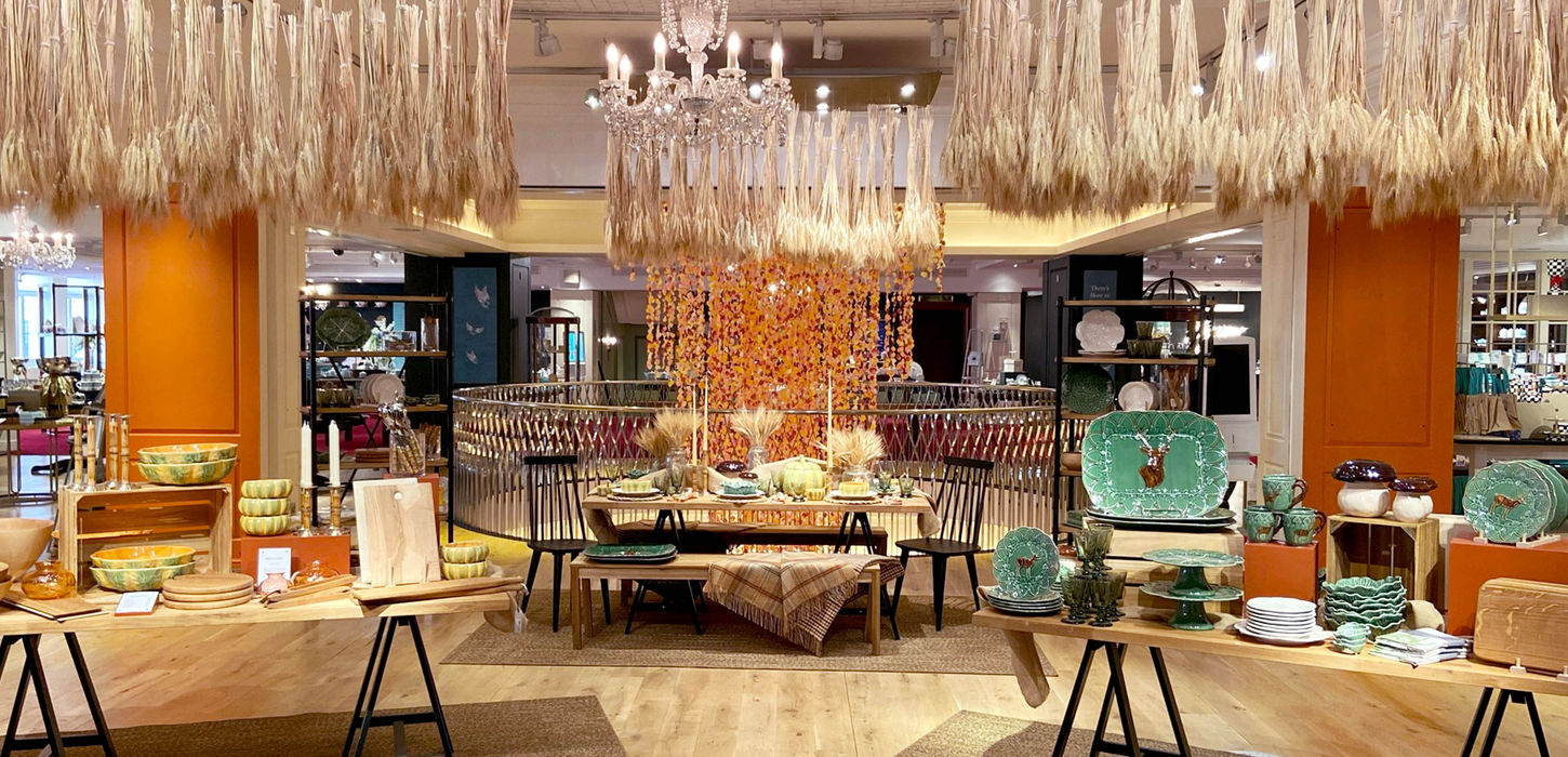 Fortnums harvest straw theme autumn visual merchandising creative displays and design table dressing pumpkin table dressing decoration