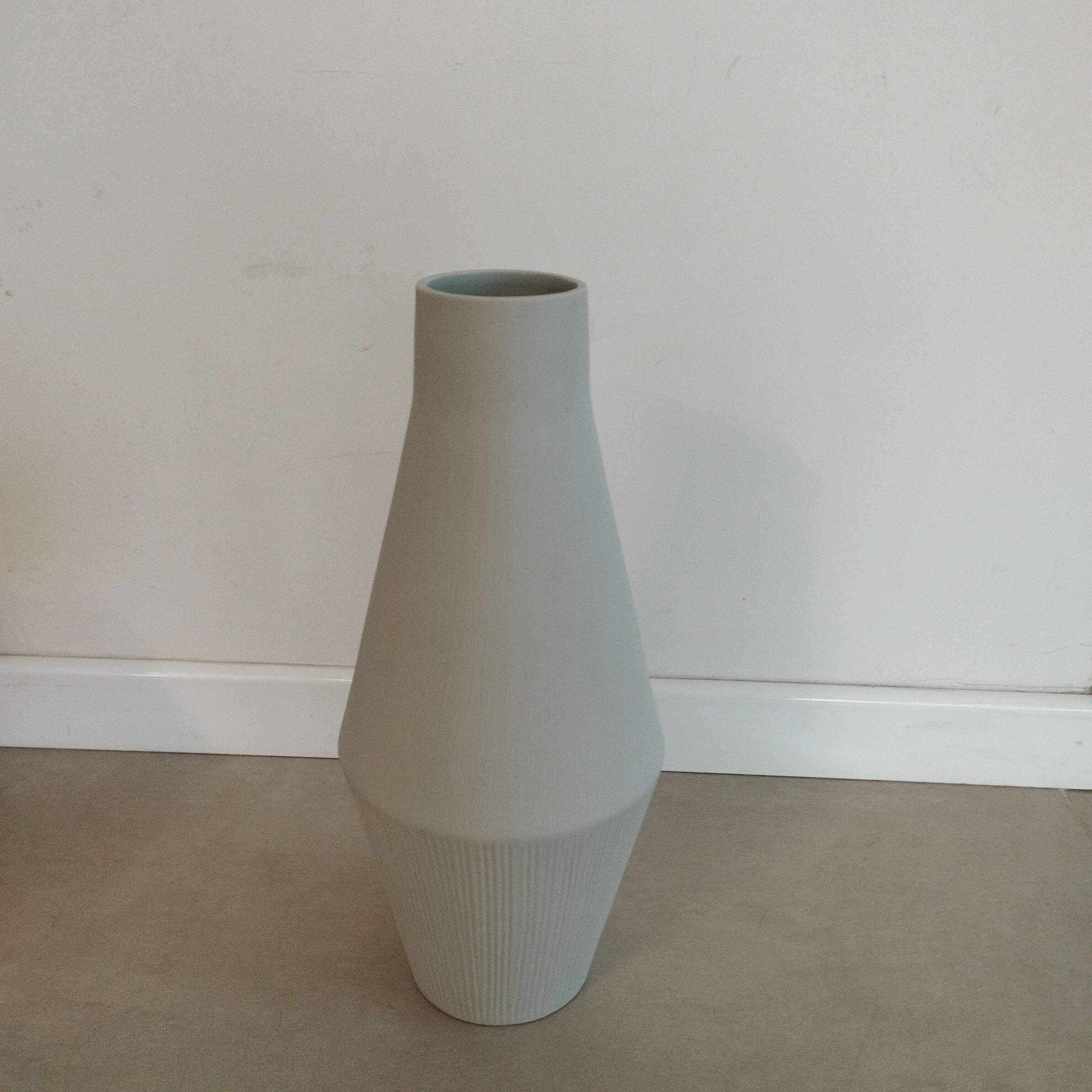 אגרטל פסים גבוה