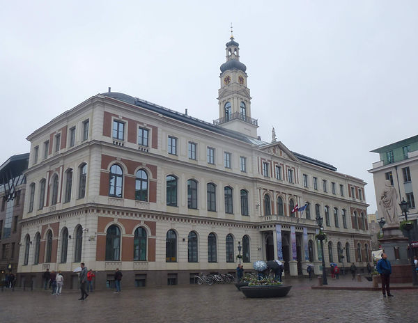 02.jpg