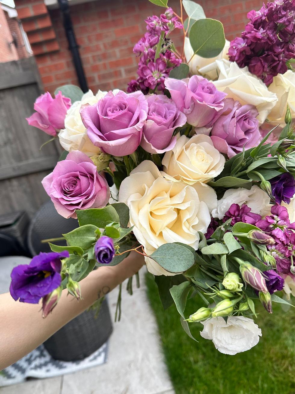 Thumbnail: Infinity Signature Bouquet