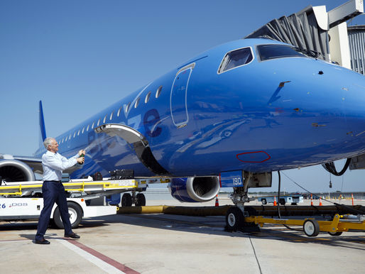 How Do I Get in Touch with Air Transat from Uk?
