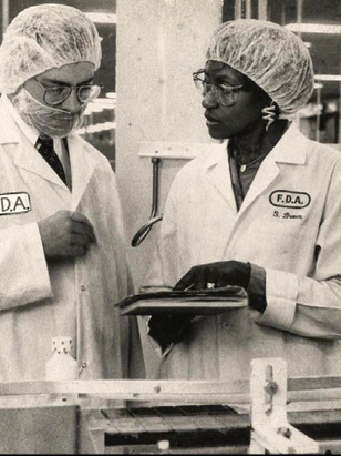 Cuando los inspectores entraron por primera vez a una fábrica farmacéutica