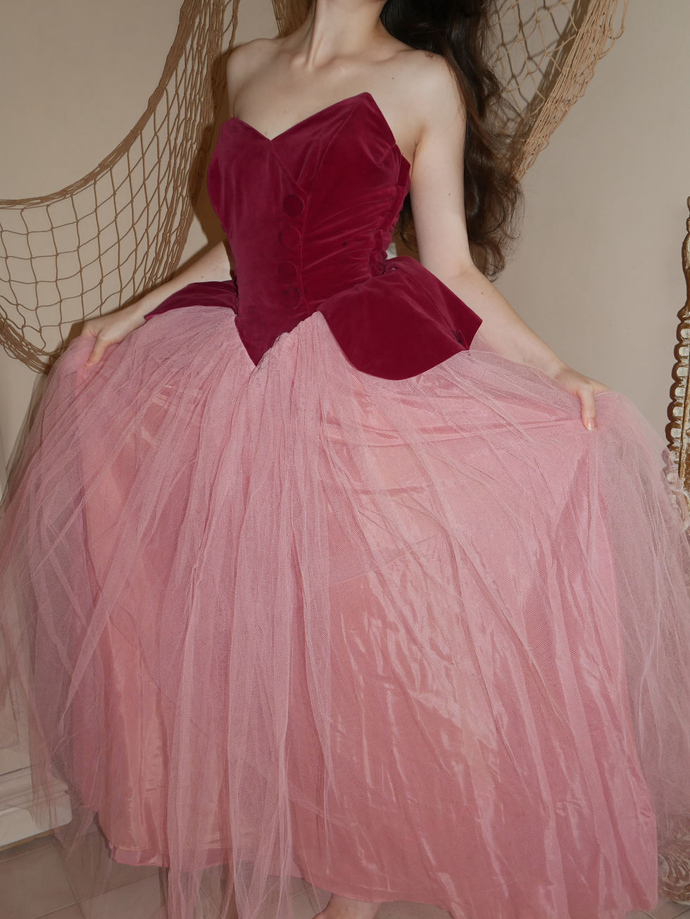 Thumbnail: Ravishing Ruby Vintage 1950s Gown