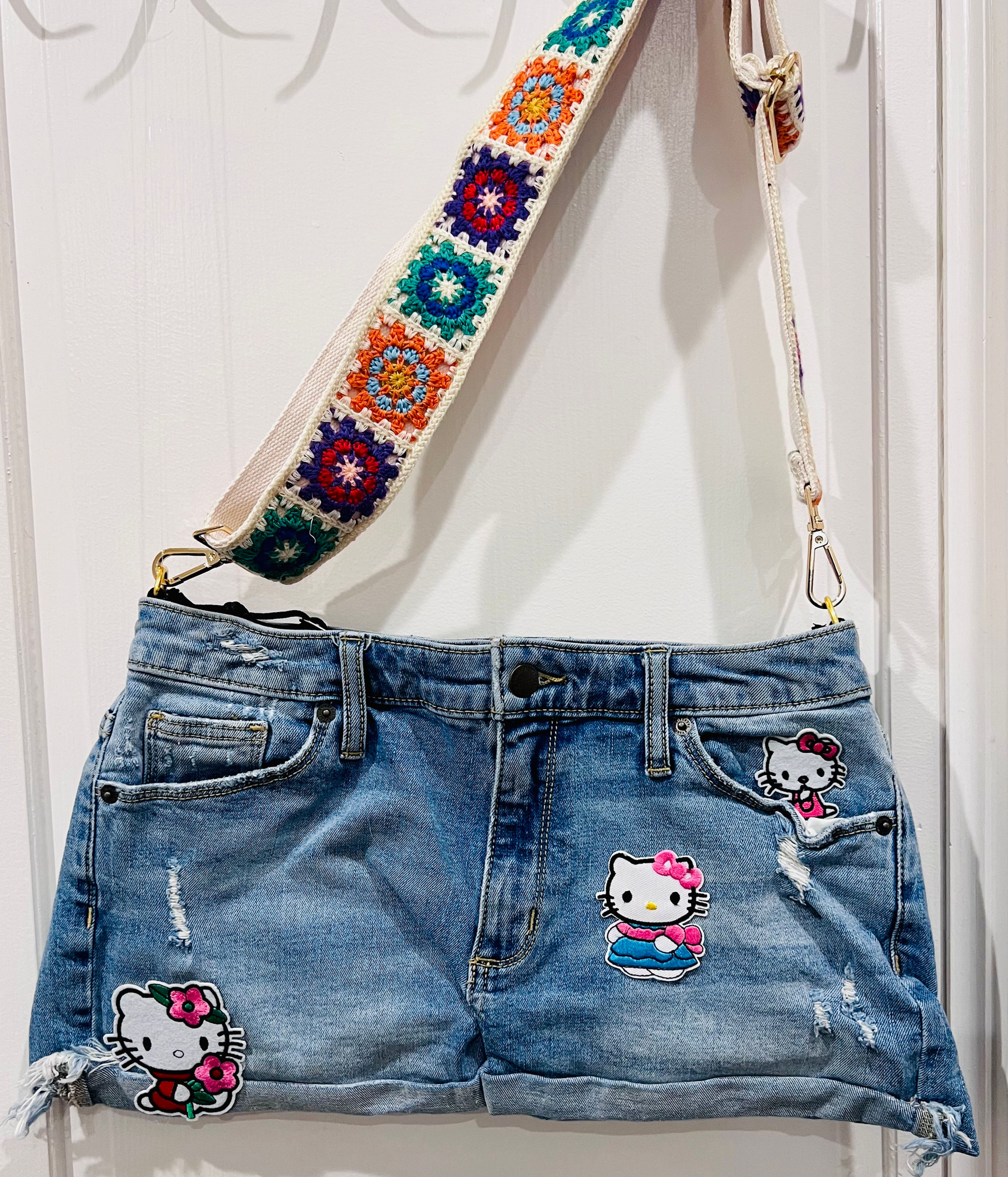 Hello Kitty Shoulder Bag