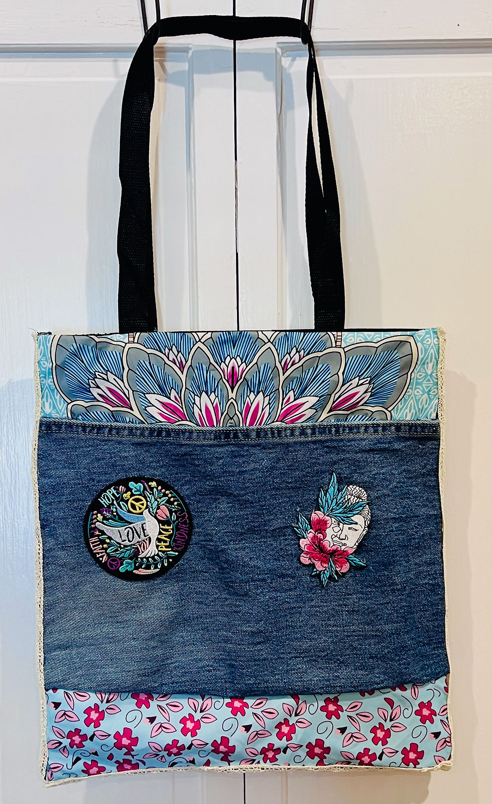 Thumbnail: Fabric & Jean Medium Tote Bag