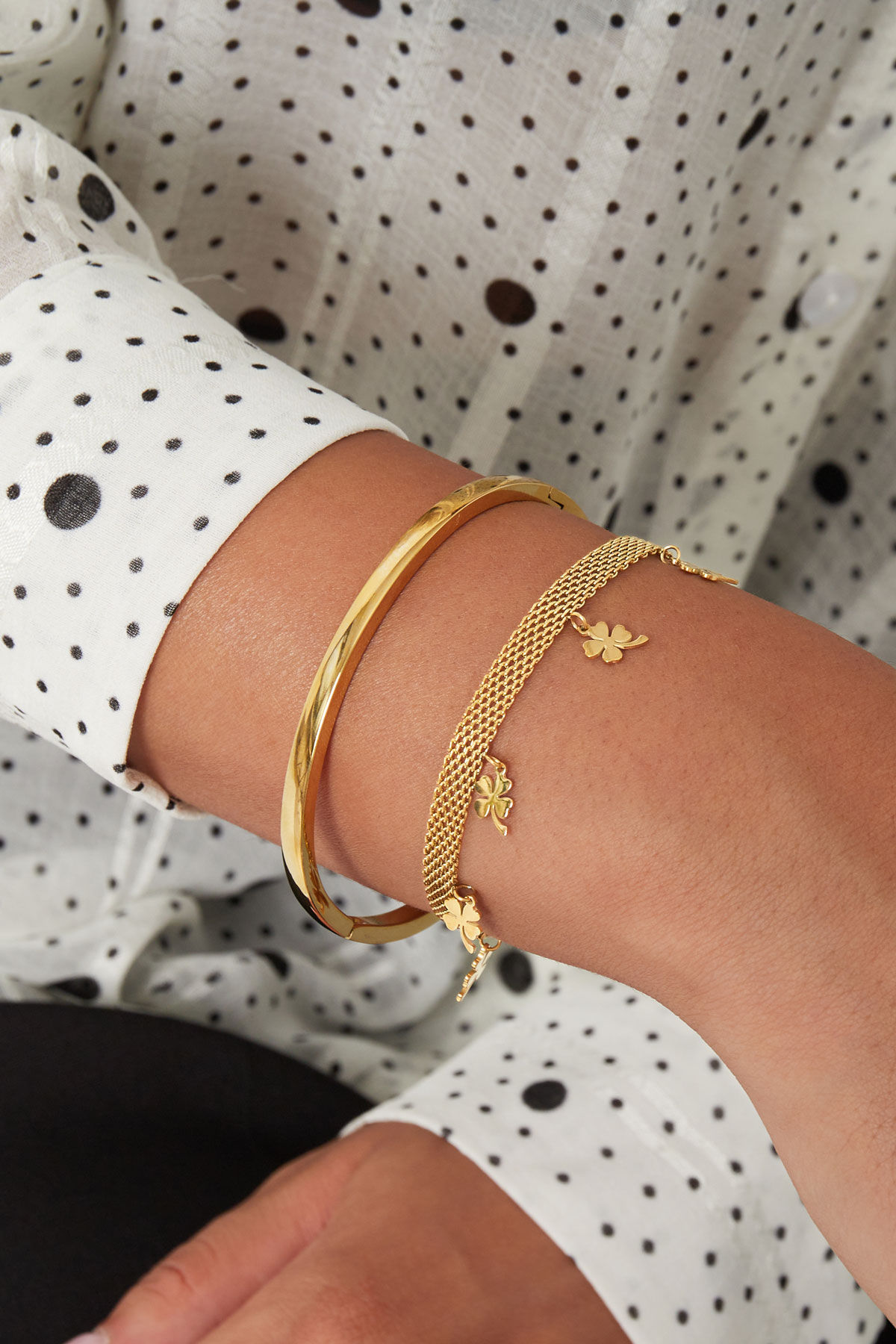 Armband robuust met klavertjes - goud