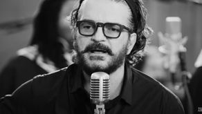 RICARDO ARJONA
DA A CONOCER “PENTHOUSE”
