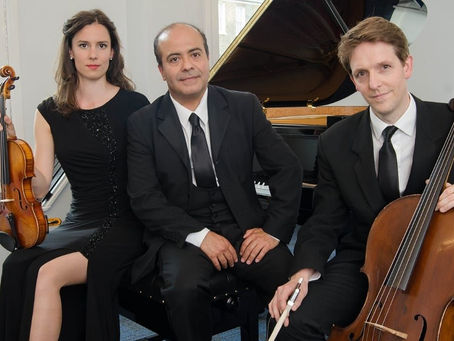 Celebrando 20 años la agrupación
CLASSICO LATINO presenta su canción
“Tropical Dream”