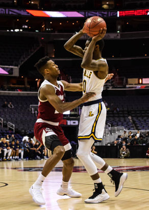 A-10 Tournament First Round Photos