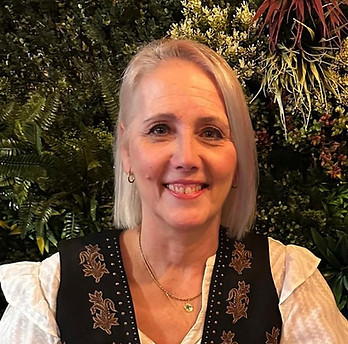 Marietta García Asociación Nenúfar tran_sformatuvida Péndulo Hebreo limpieza energética.jp