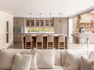 Popular Interior Paint Colors to Transform Your Home