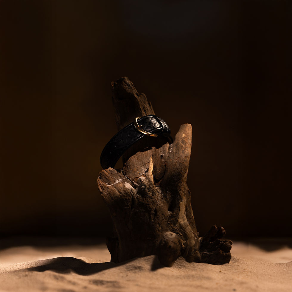 Thumbnail: LAPHONT MELTING WATCH SQUARE GOLD SMALL CASE BAND BLACK