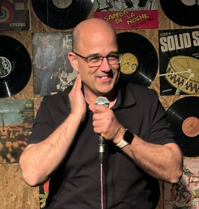 קובי קוריאט סטנדאפ_edited_edited_edited.jpg