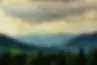 Bergpanorama mit Wolkendecke