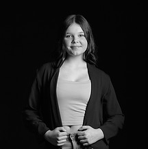 CAMILLE LANGLOIS -N&B.jpg