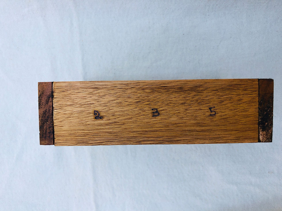 Miniatura: Reloj de arena de madera triple