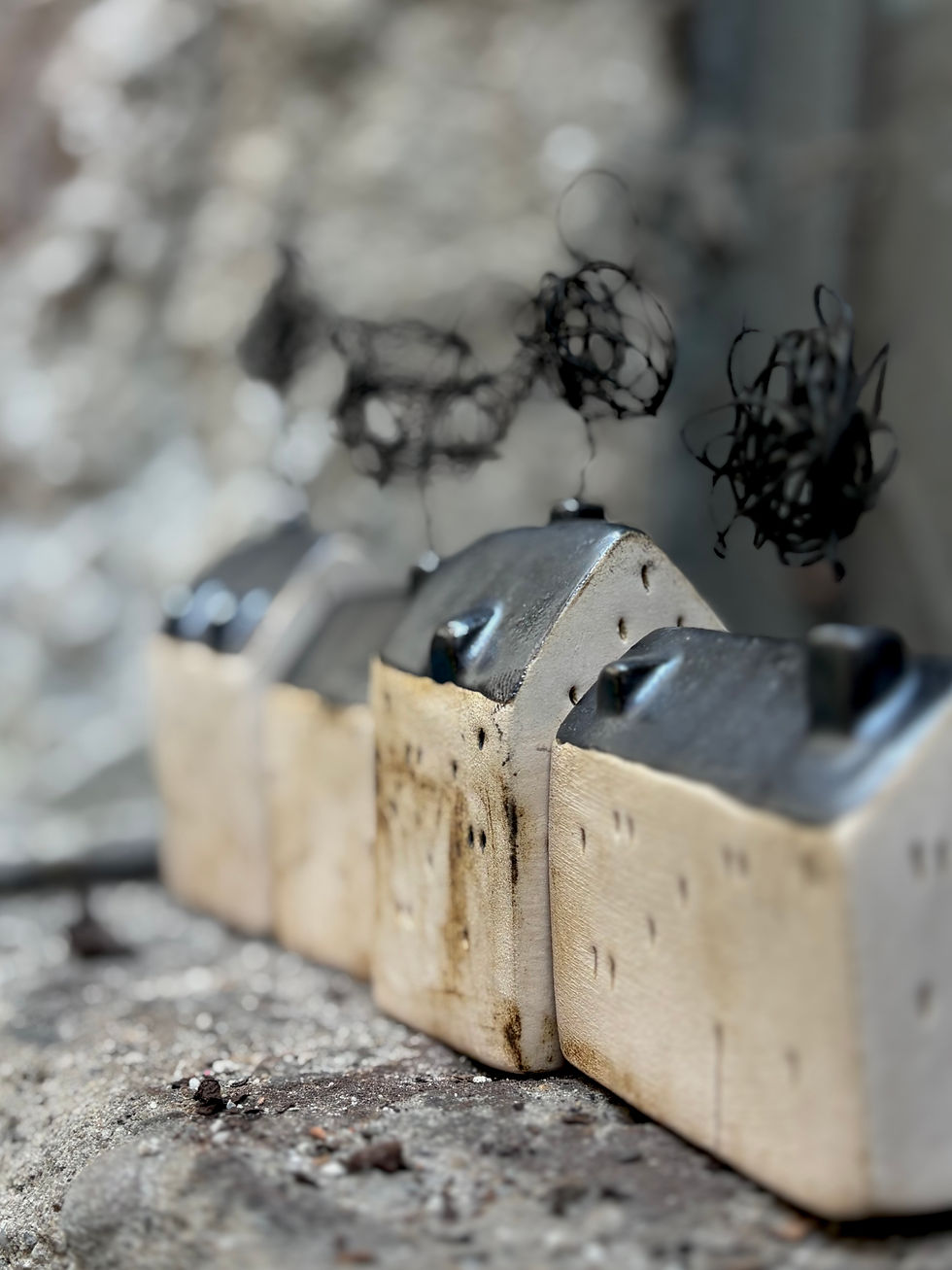 Miniatura: Domek z dymkiem