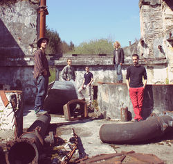 WAR-SAV © Maria Menguy