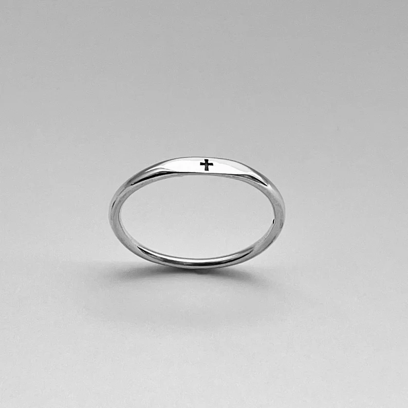 Thumbnail: Tiny cross
