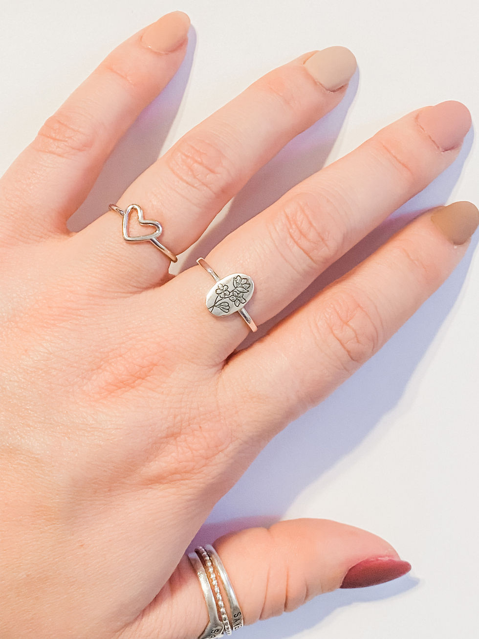 Thumbnail: Open Heart Ring