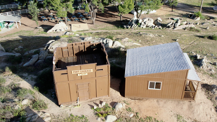 DRONE.00_05_24_59.Still011.jpg
