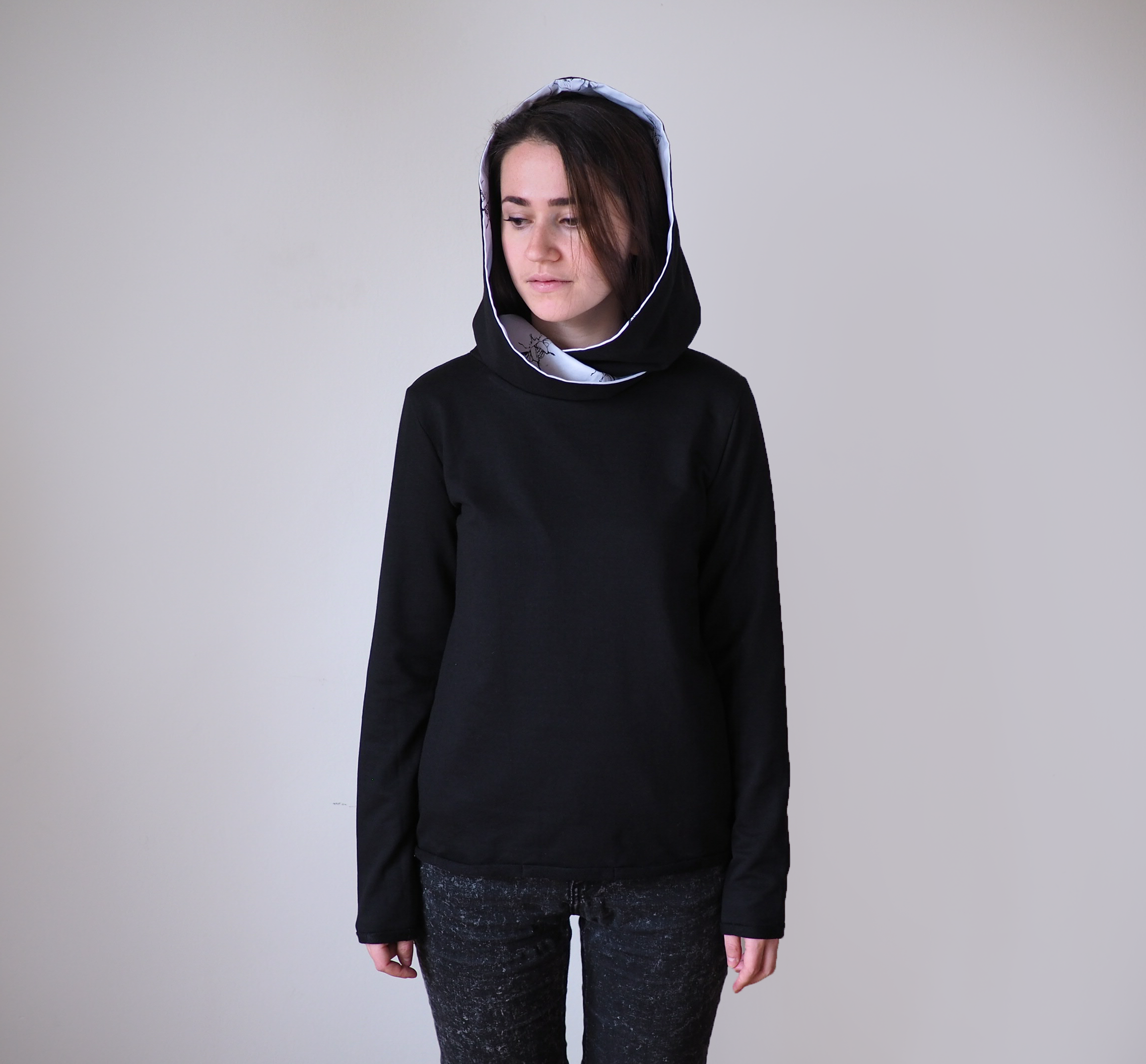 Hoodie - black