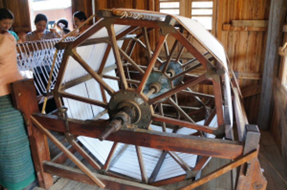 Setting up a hand loom