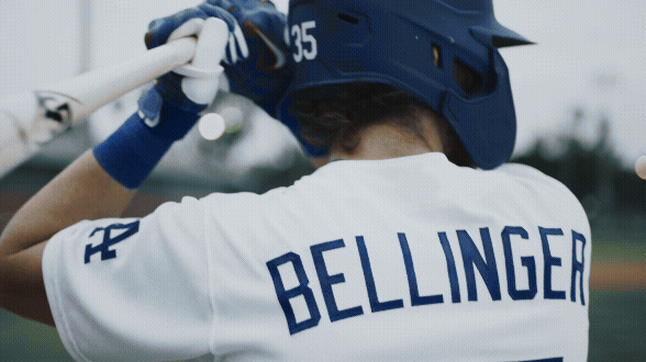 003986_Therabody_Bellinger_2021-06-08_Branded (1).gif