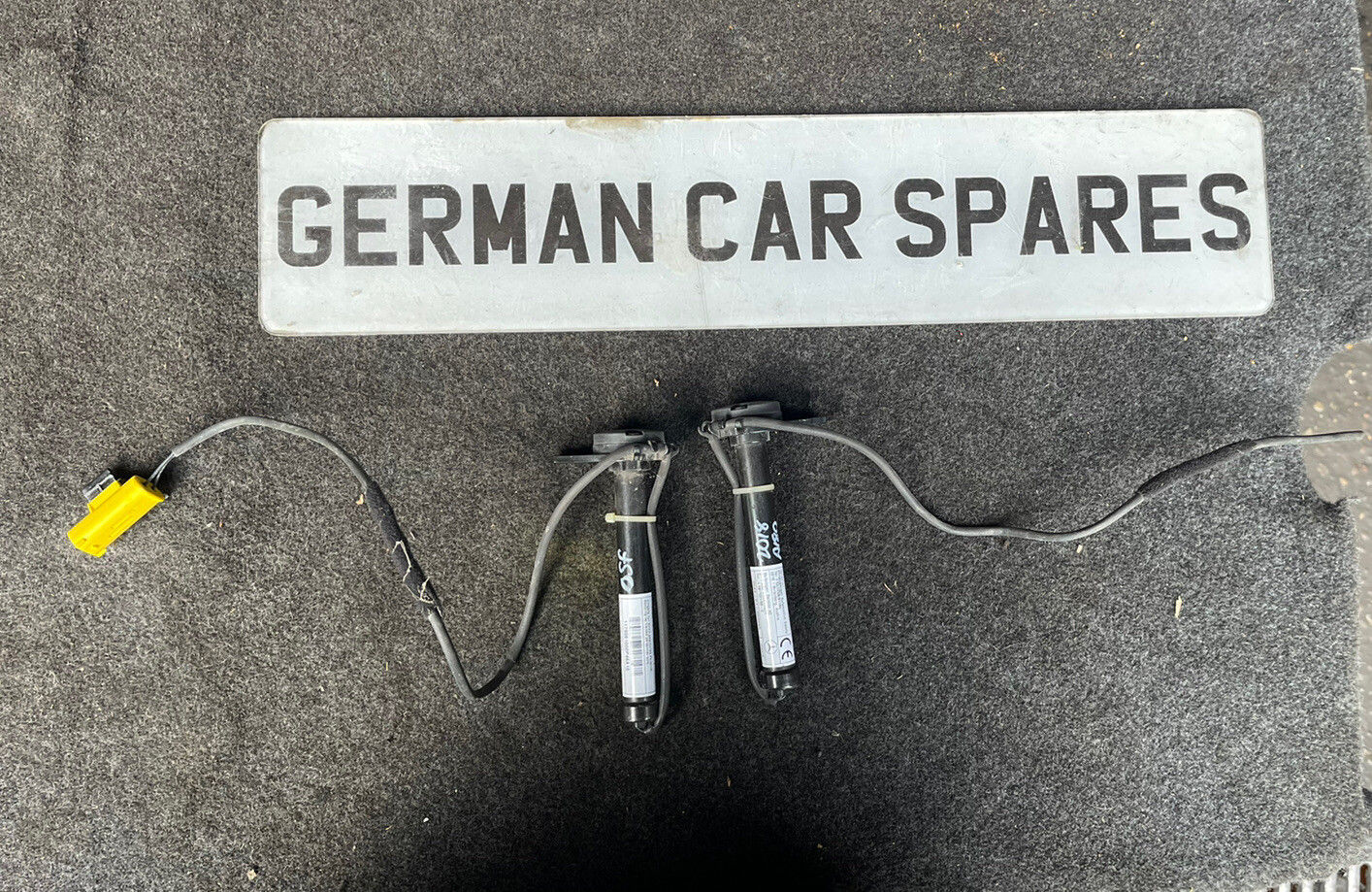 2018 MERCEDES A180 1.5 CDI SPORT EXEC PAIR FRONT BONNET ACTUATORS AIRBAG