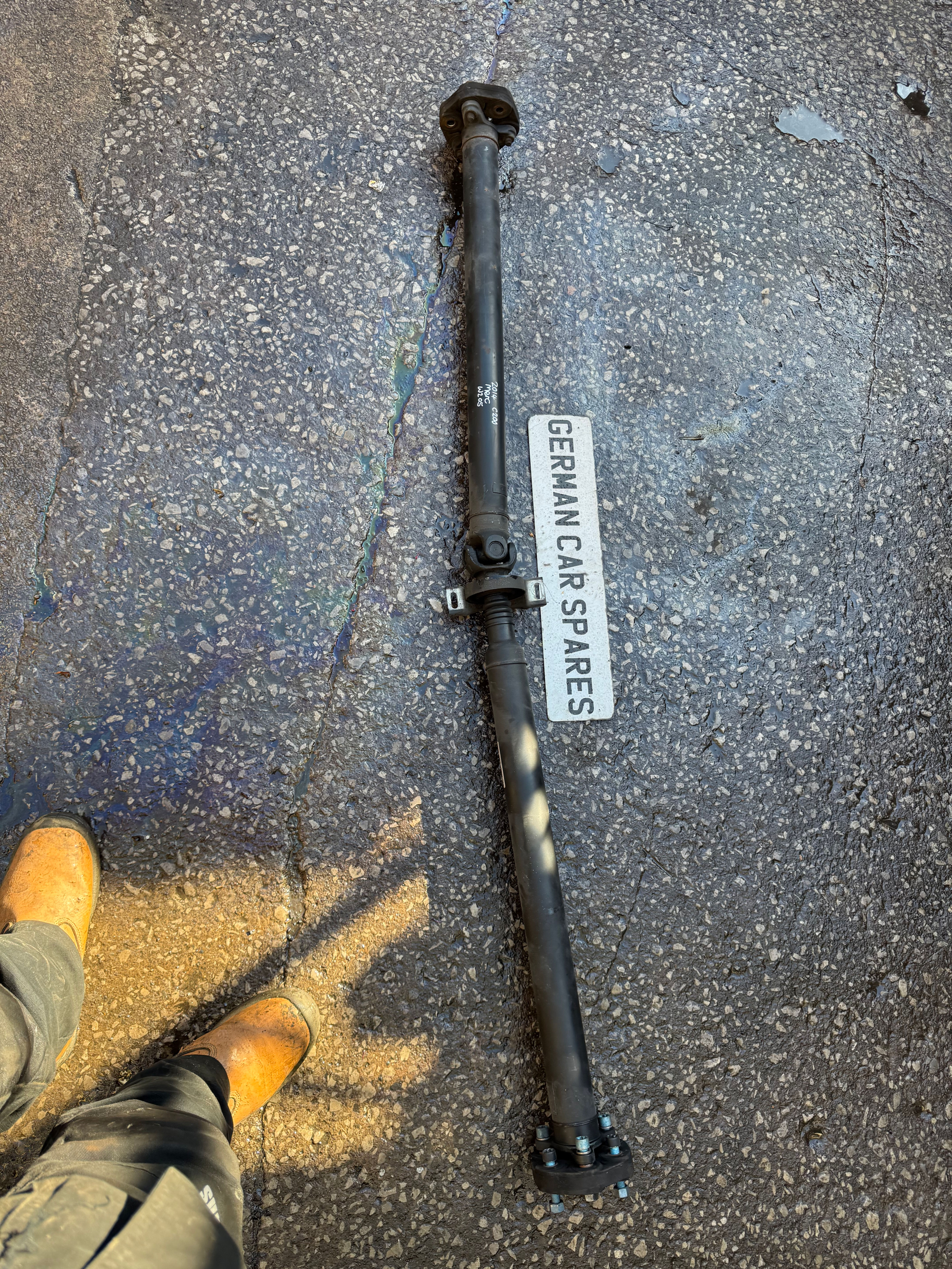 2014 MERCEDES C200 W205 PETROL COMPLETE PROP SHAFT PROPSHAFT BREAKING A2058801