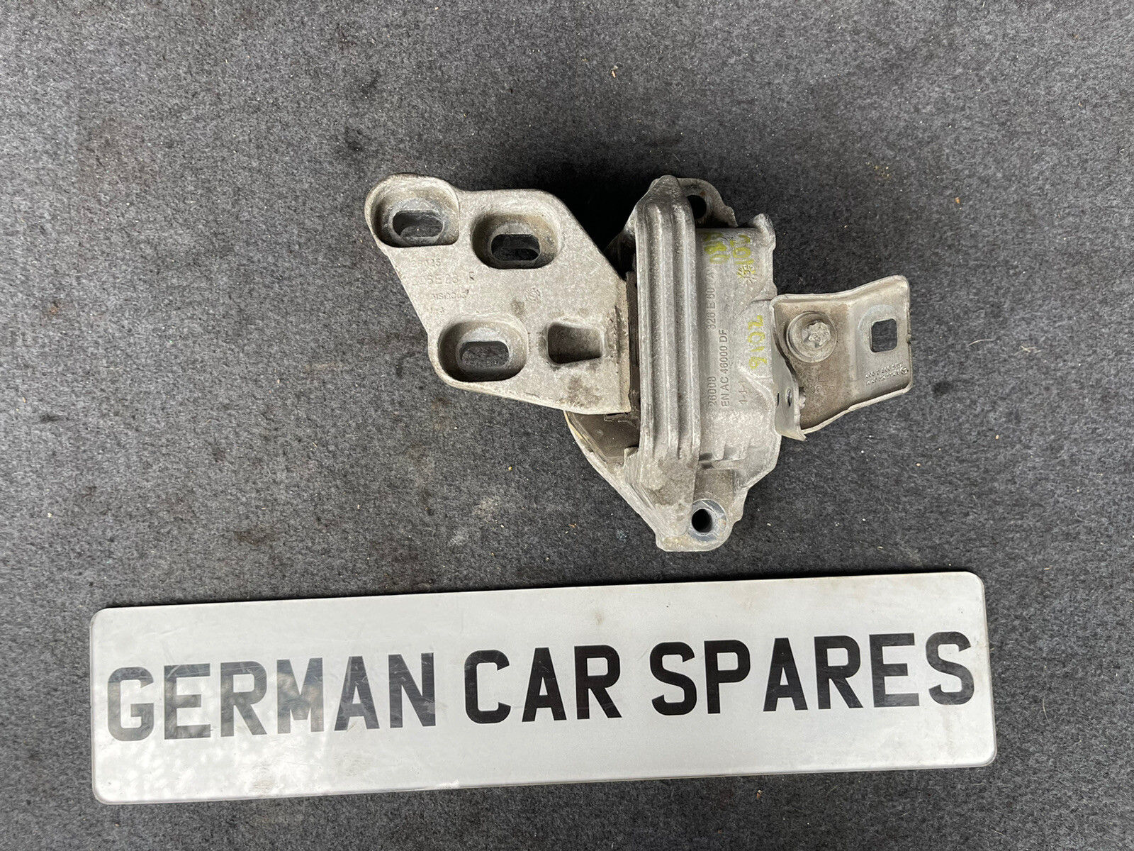 2016 MERCEDES A180 CDI CLA B CLASS GLA FRONT LEFT ENGINE MOUNT SUPPORT BREAKING