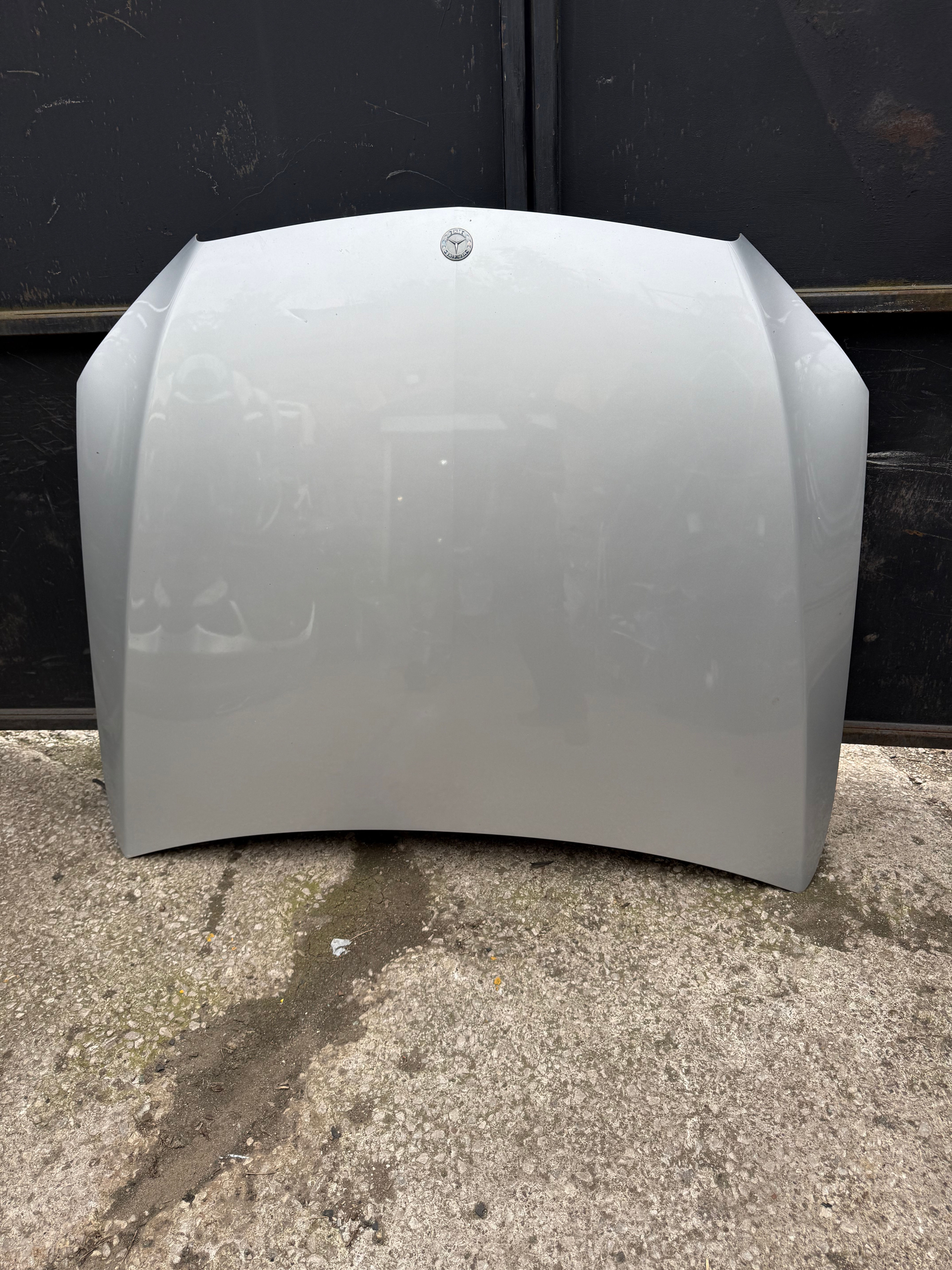 2014 MERCEDES C200 W205 PETROL AUTOMATIC SALOON COMPLETE BONNET HOOD A2058800357