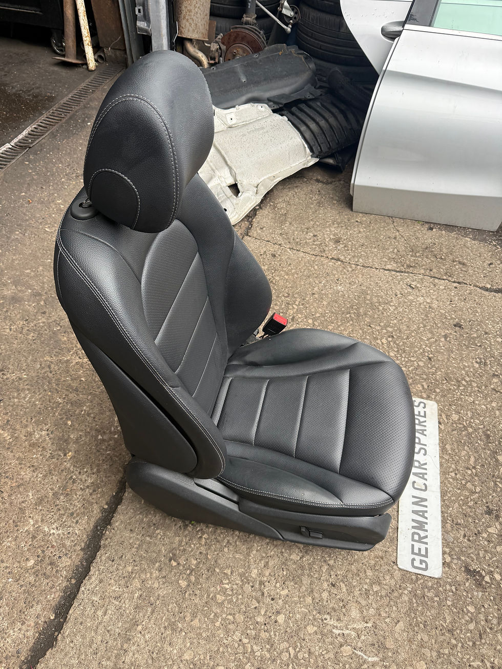 Thumbnail: 2014 MERCEDES C200 SPORT SALOON COMPLETE DRIVER SIDE RIGHT FRONT LEATHER SEAT