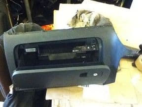 2011 VW GOLF MK6 2.0 TDI CFG GLOVE BOX COMPLETE BREAKING 1K2857097AP