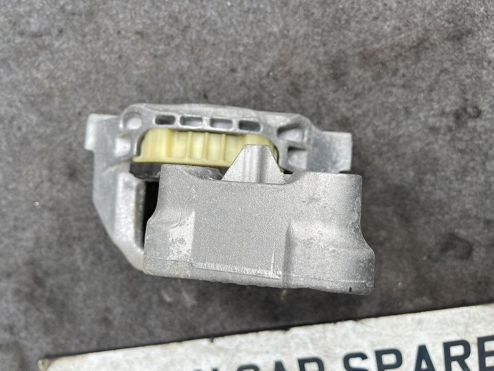 Thumbnail: 2014 MERCEDES A180 1.5 CDI AMG MANUAL LEFT ENGINE MOUNT BRACKET BREAKING
