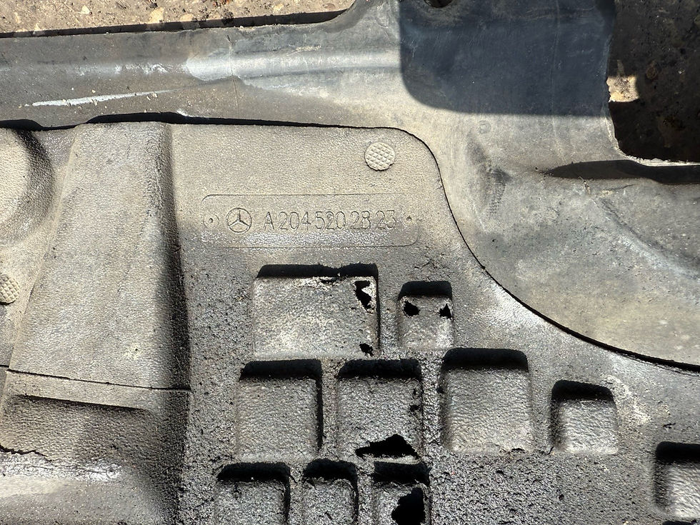 Thumbnail: 2009 MERCEDES C250 CDI BLUE-EFF ENGINE UNDERTRAY COVER SHIELD A2045202823