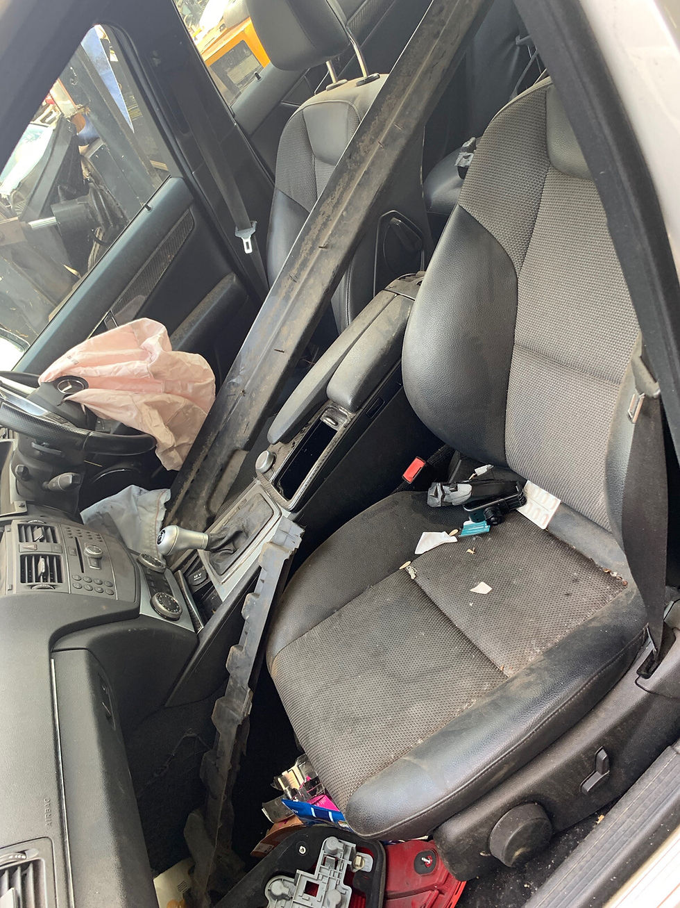 Thumbnail: 2009 MERCEDES C250 CDI BLUE EFFICIENCY AMG SPORT REAR RIGHT DOOR SILVER BREAKING