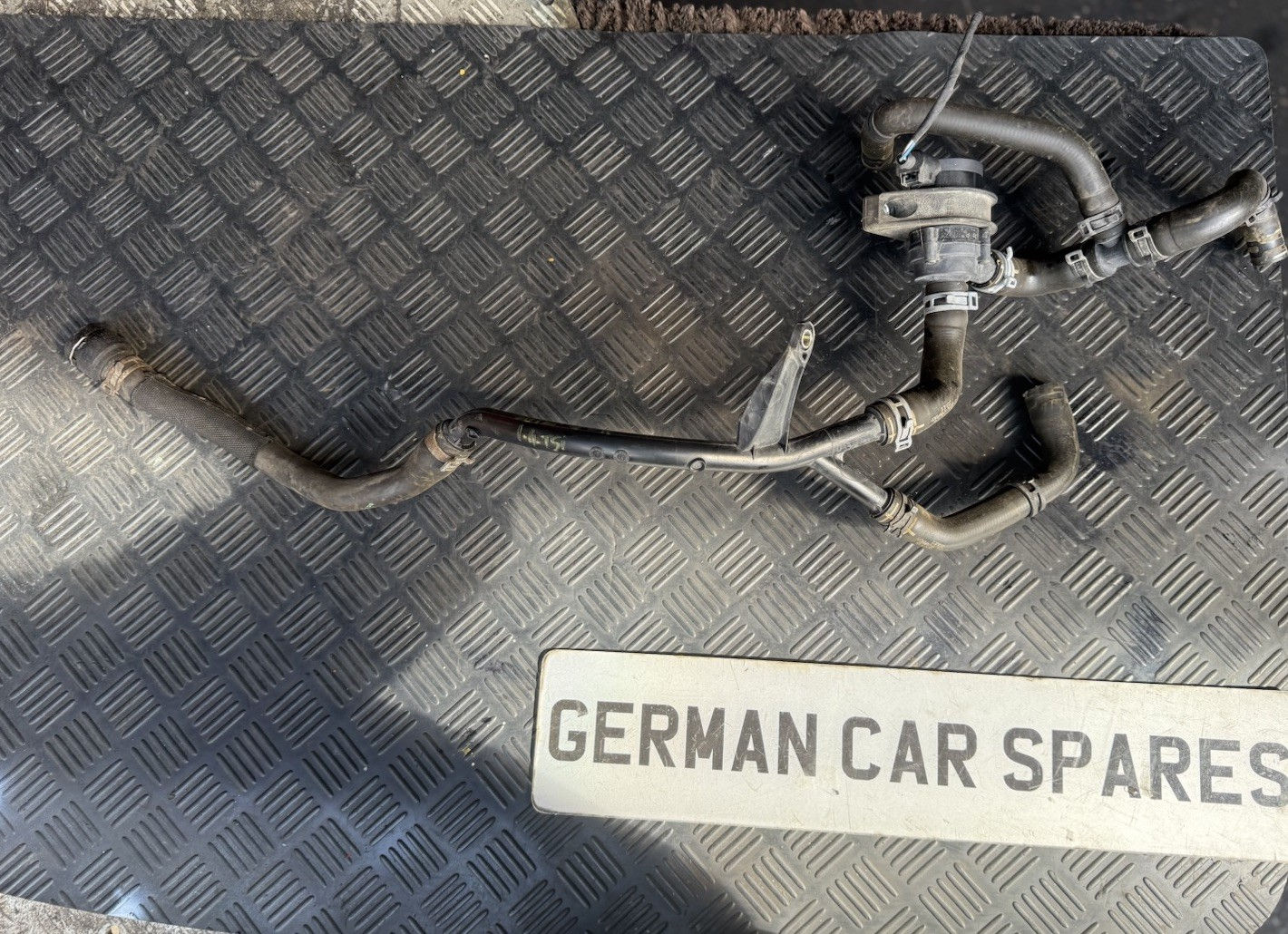2012 VW GOLF MATCH 1.4 TSI DSG CAXA AUXILIARY WATER COOLANT PUMP & PIPES