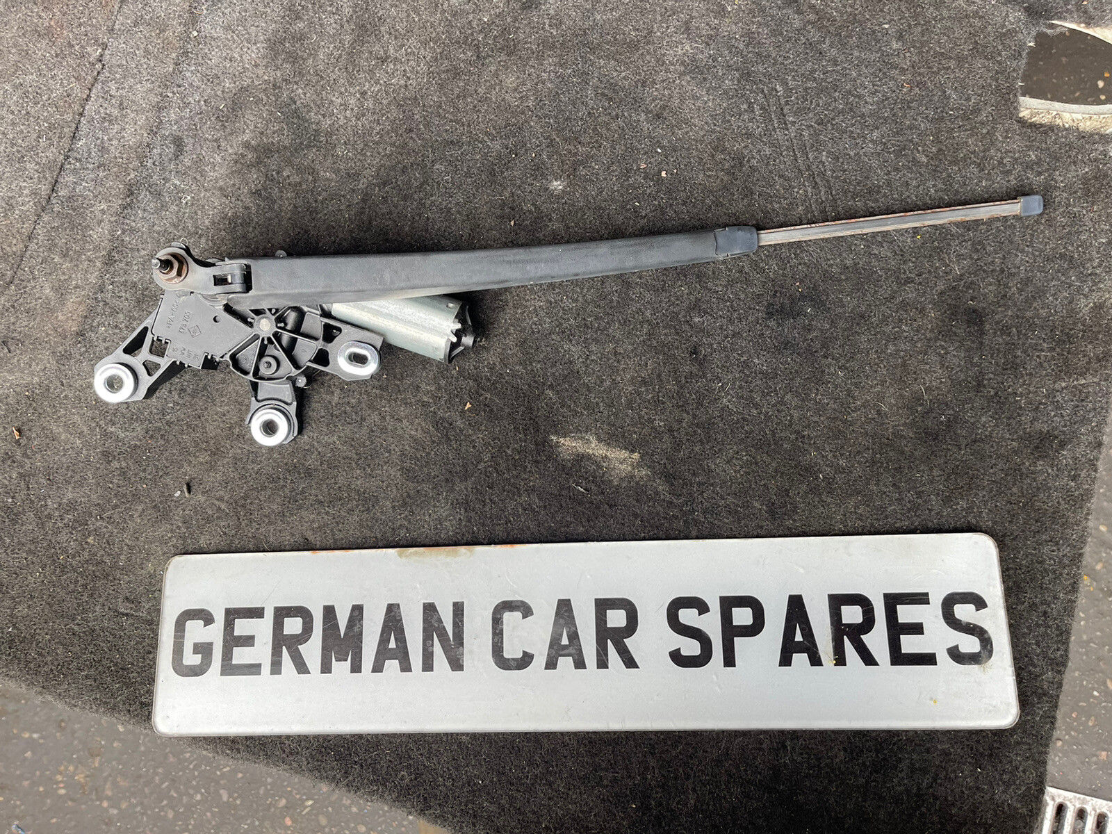 2007 VW TRANSPORTER T5 T30 2.5 TDI REAR WIPER MOTOR + ARM + BLADE 7H0955711