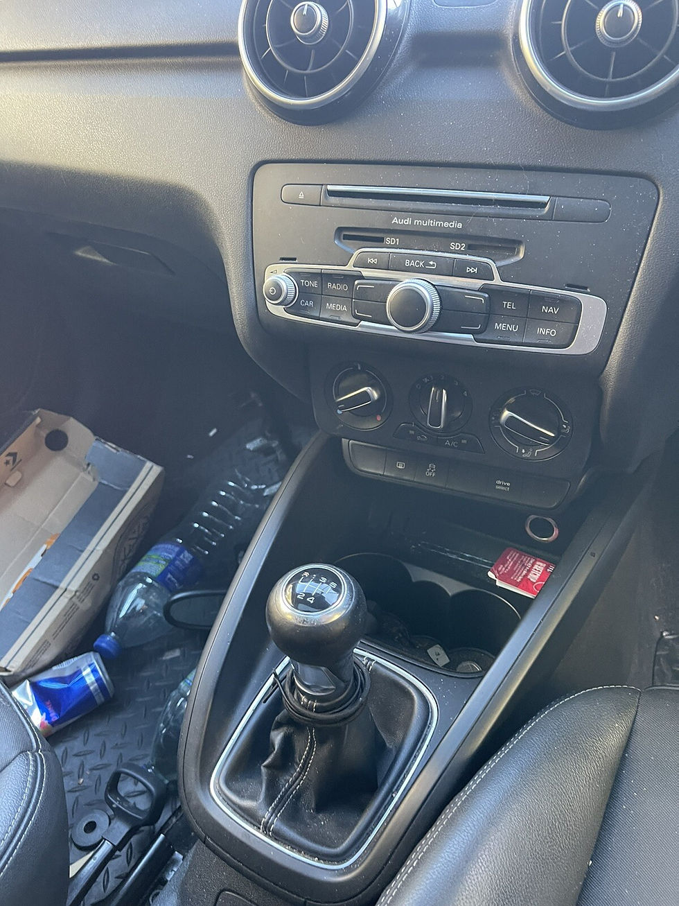 Thumbnail: 2015 AUDI A1 1.6 TDI S LINE NSF PASSENGER FRONT LEFT DRIVESHAFT 6R0407761A