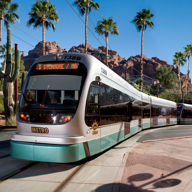 Phoenix_Exterior_Camelback.2009.jpg