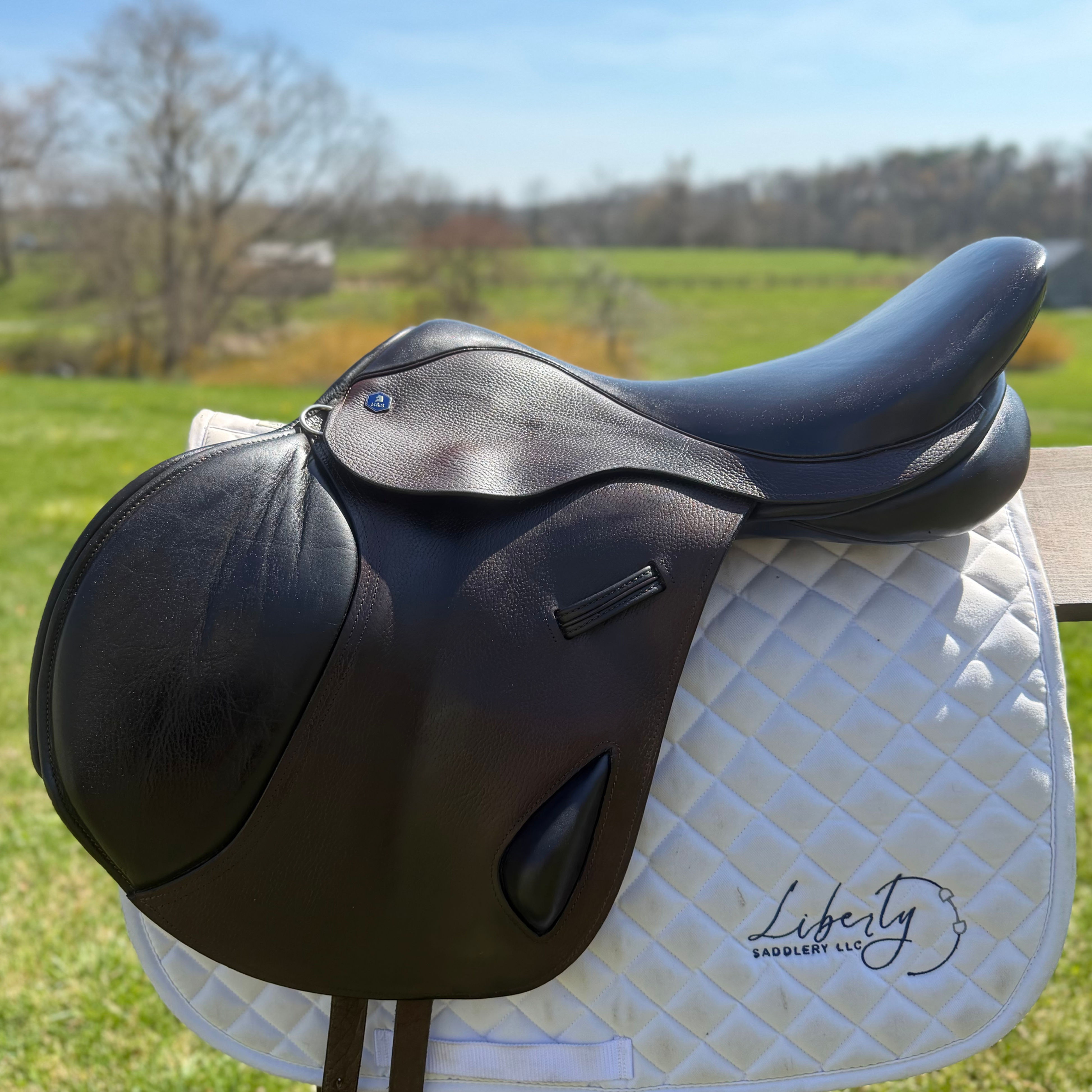 18” Adjustable Hastilow Alnwick