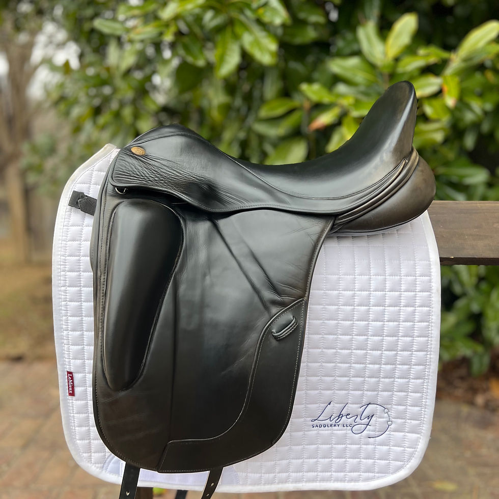 17.5" Adjustable Fairfax Classic Monoflap