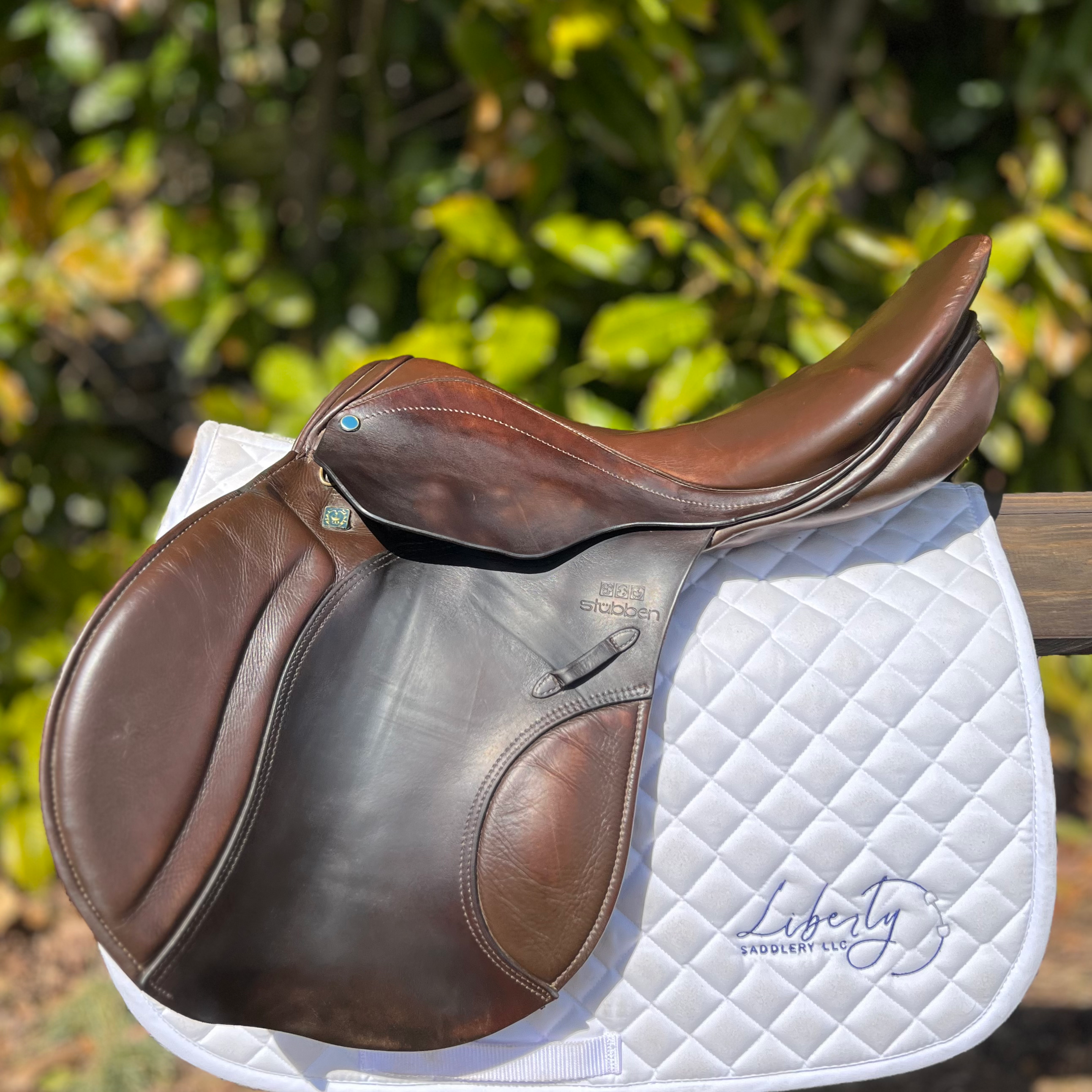 19" 32cm Stubben Roxane