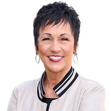 Teri Hansen.png